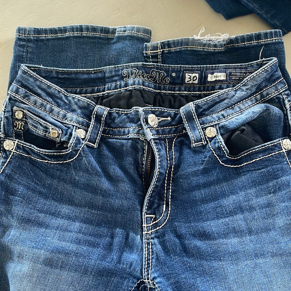 Miss me Boot Cut jeans w/ Cowhide patches